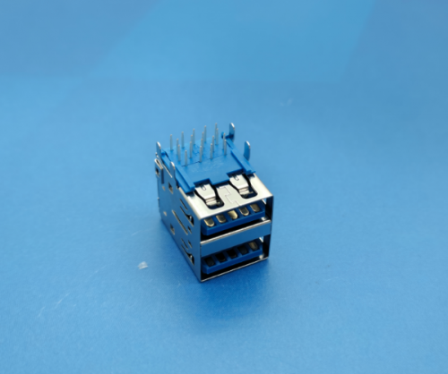 C(双层USB 3.1 直脚无翻边 间距13.14）