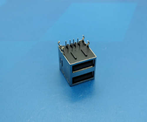 8005F-2000024-A 双层2.0（USB2.0 AF 90度母座双层全包弯脚)