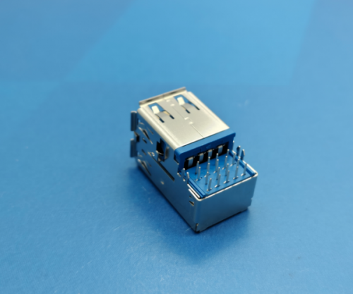 8005F-2000043-B 双层（ USB 3.0 A TYPE DIP 双层沉板式 CH=2.8 有边 ) 正向